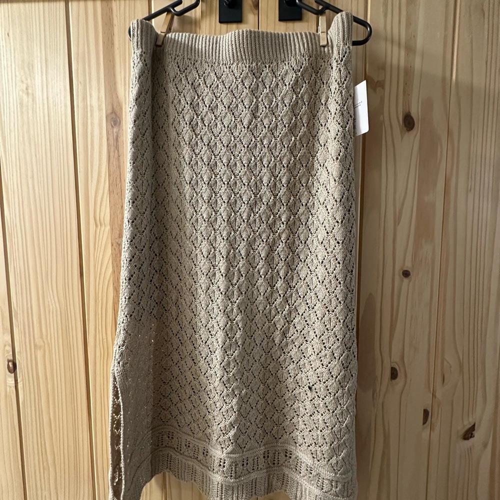 LC Lauren Conrad Textured Tan Maxi Skirt